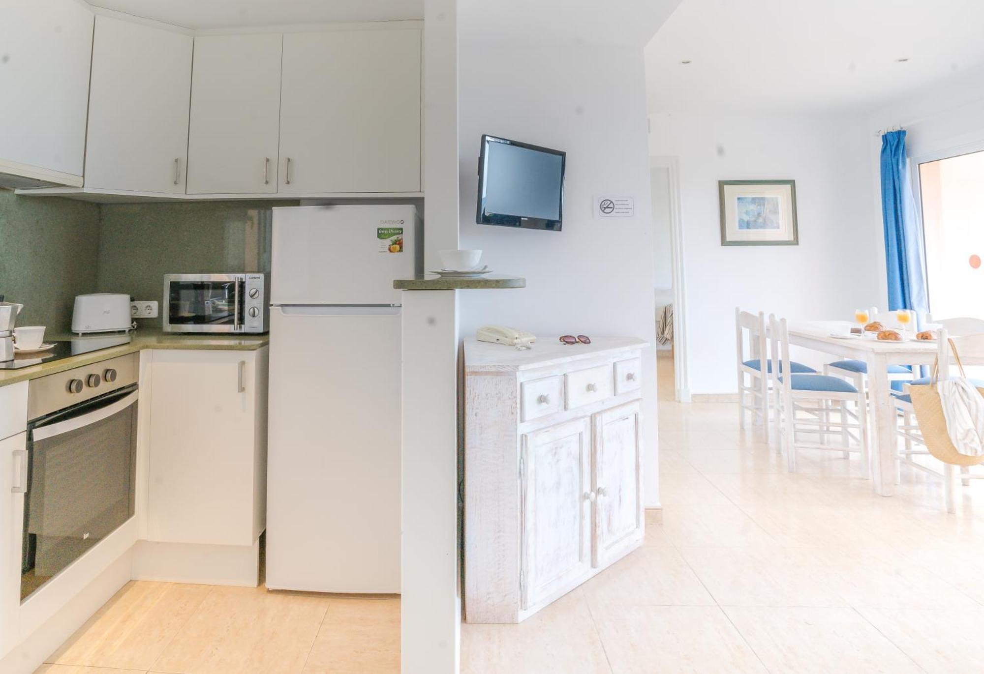 Apartamentos Mar Blau Son Bou Ngoại thất bức ảnh